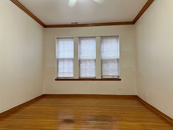 5th image of 1360 W Jarvis Ave APT 3