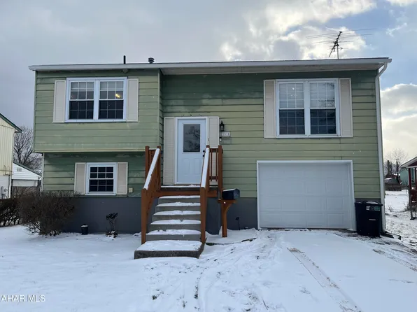 1510 W Logan St, Bellwood, PA 16617