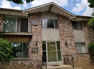 10040 W Congress St APT 7, Milwaukee, WI 53225