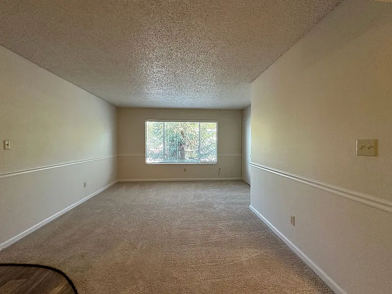 Northridge Terrace Apartments at 4900-4948 Stamas Lane, Fair Oaks California — Photo 29
