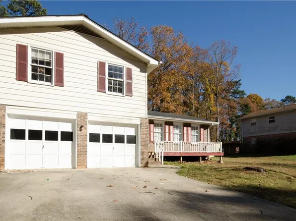 2621 Bailey Dr, Norcross, GA 30071