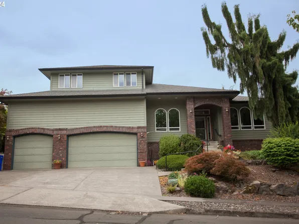 1054 SE Acacia Pl, Gresham, OR 97080