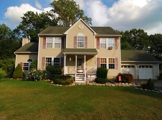 178 Free Union Rd, Belvidere, NJ 07823