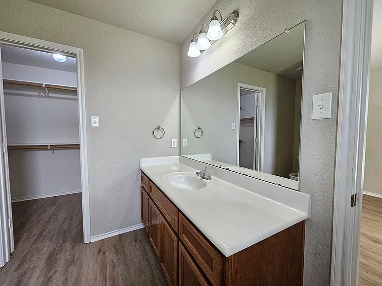 3804 Ida Dr — Photo 11