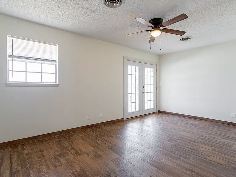 621 S Hayes St #6 — Photo 8