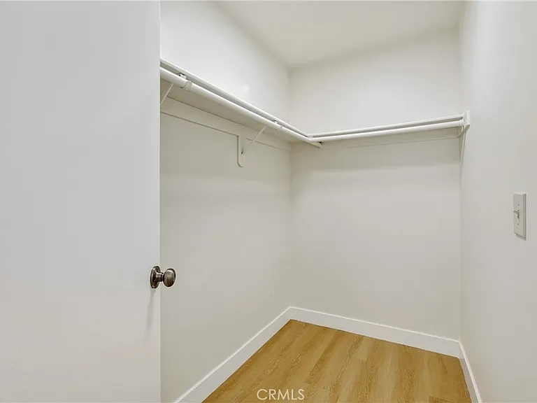 443 Bent St — Photo 8