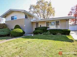 7819 Lake St, Morton Grove, IL 60053