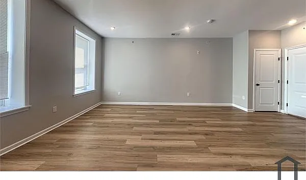 1937 Cecil B Moore Ave #3 — Photo 11
