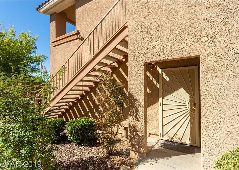 1st image of 1050 E Cactus Ave Unit 1004