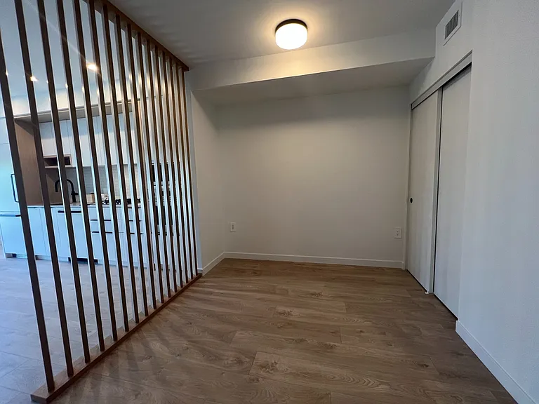 2520 Guelph St #225 — Photo 7