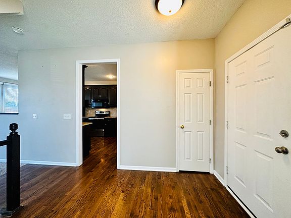 5th image of 14217 Goodman St