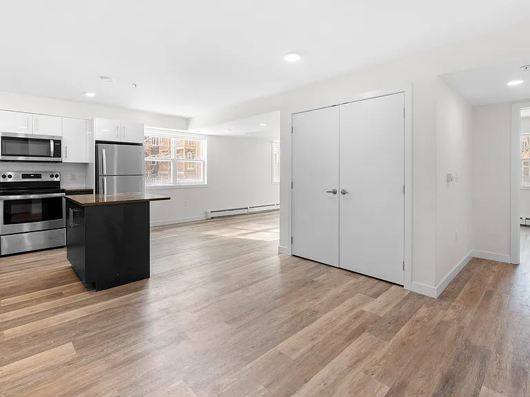 72 Primrose St #201 — Photo 12