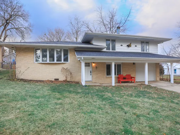 2724 E 30th St, Des Moines, IA 50317