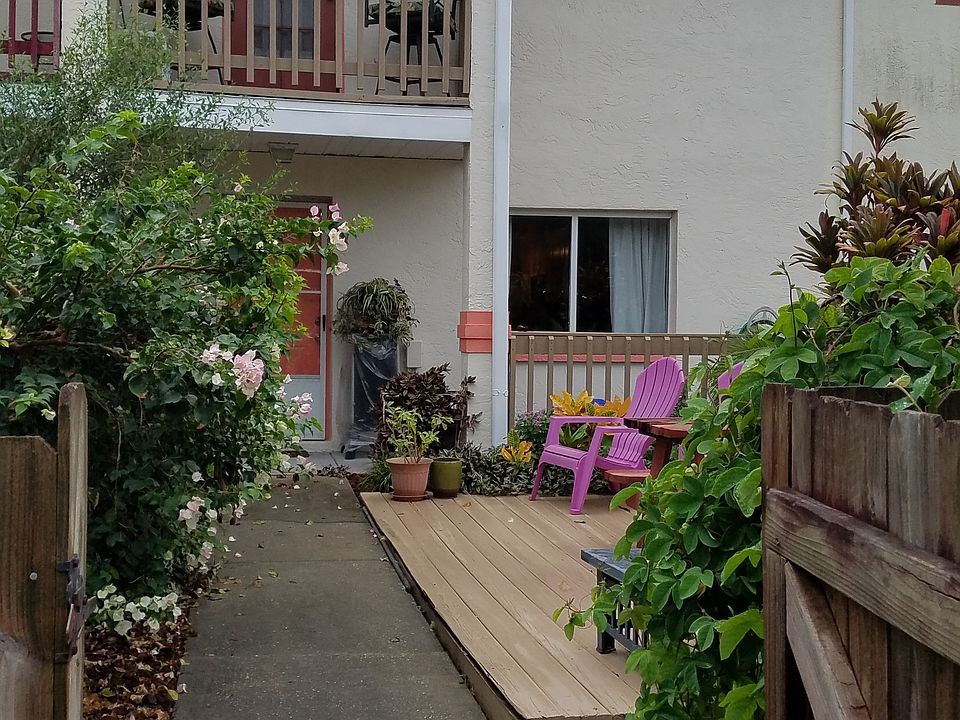 1st image of 208 Cherie Down Ln