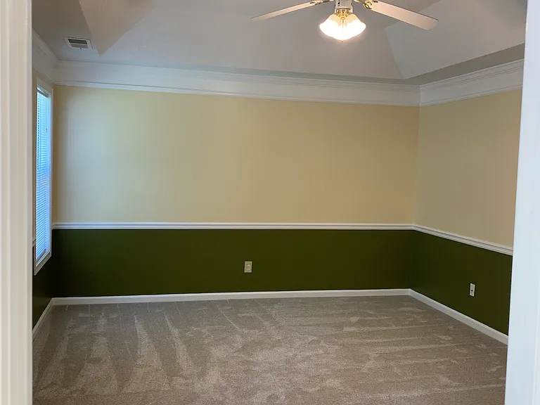 382 Silverthorn Dr NW — Photo 15