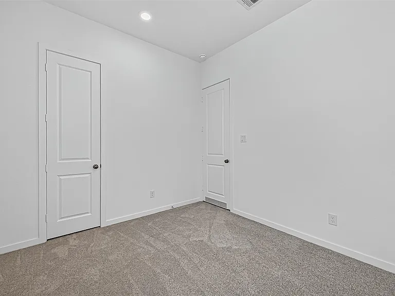 11119 Poplar Tree Dr — Photo 34