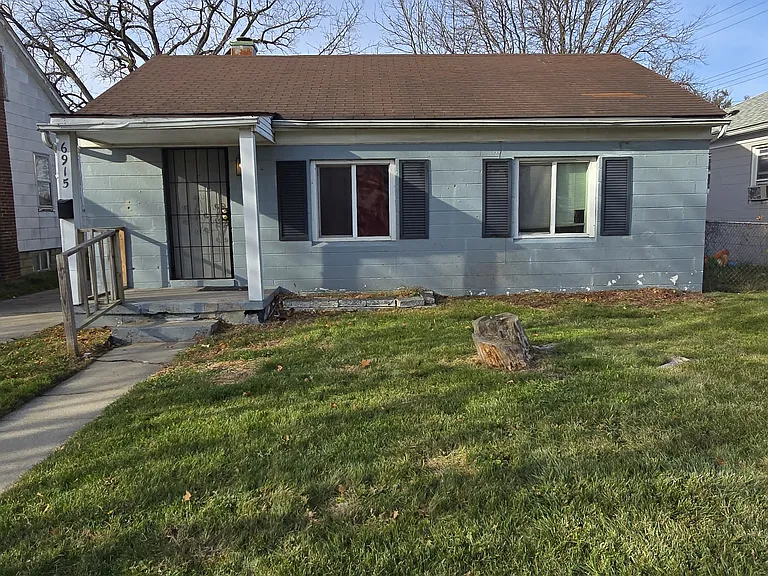 6915 Stahelin Ave — Photo 1