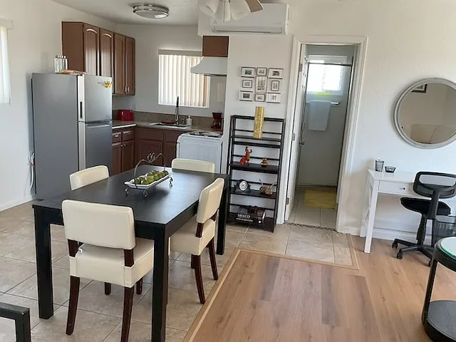445 Parkway St #B — Photo 3