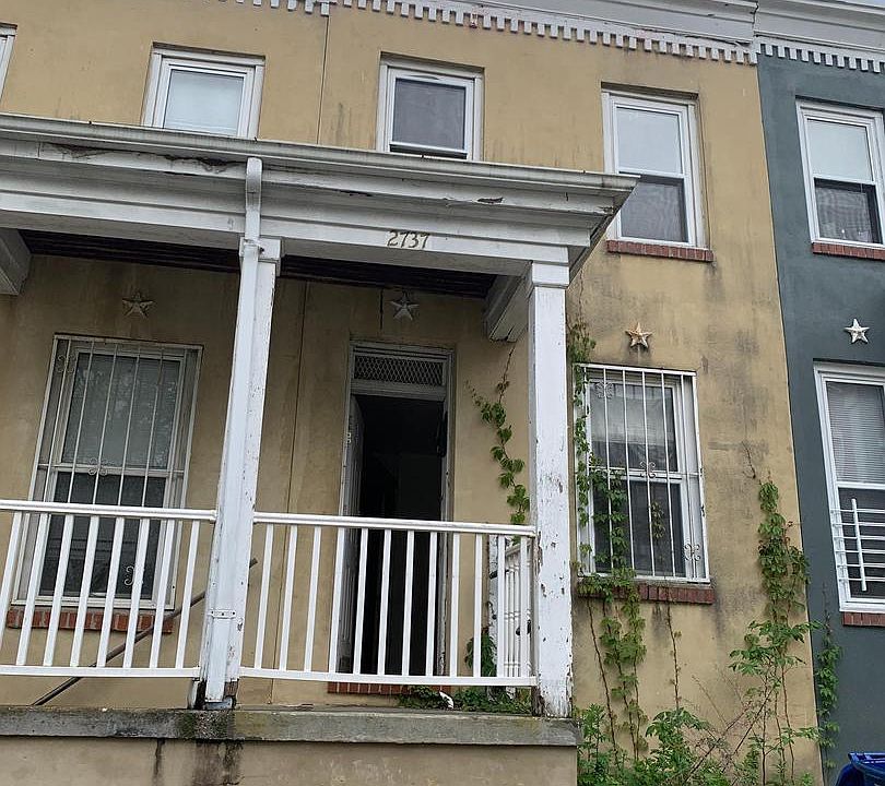 1st image of 2737 Prospect St
