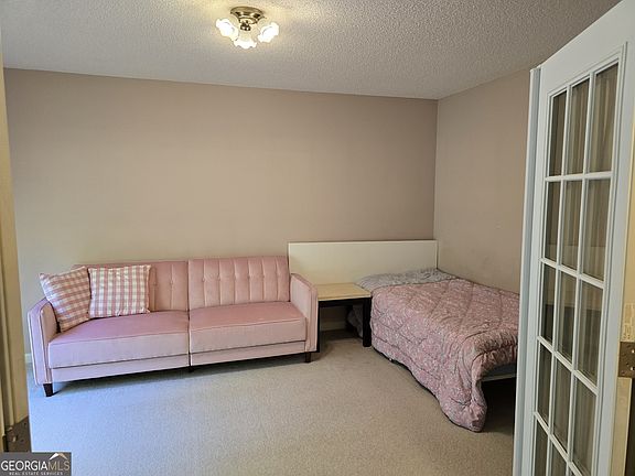 5th image of 107 Ember Way