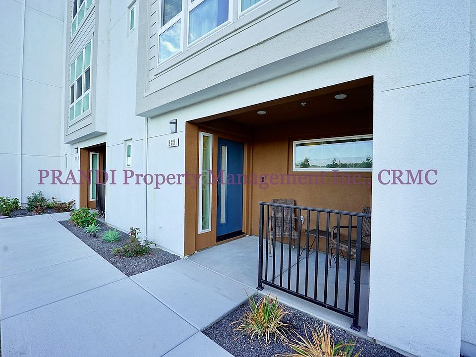 1st image of 822 Verandah Ct