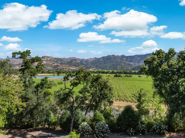1387 Tucker Road, Calistoga, CA 94515