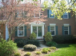 4524 Gilbertson Rd, Fairfax, VA 22032