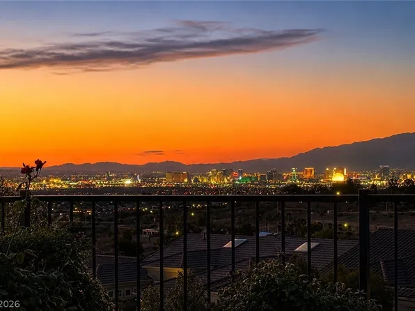 2722 Hartwick Pines Dr, Henderson, NV 89052