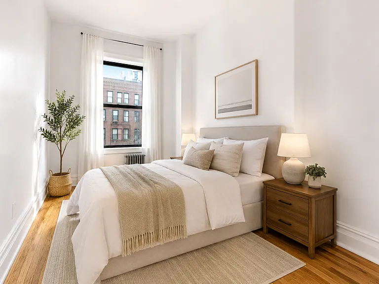 400 E 53rd St #2B — Photo 5