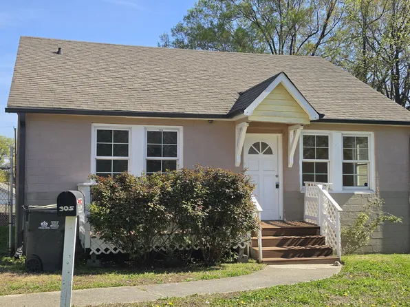 305 Lander St, Charlotte, NC 28208