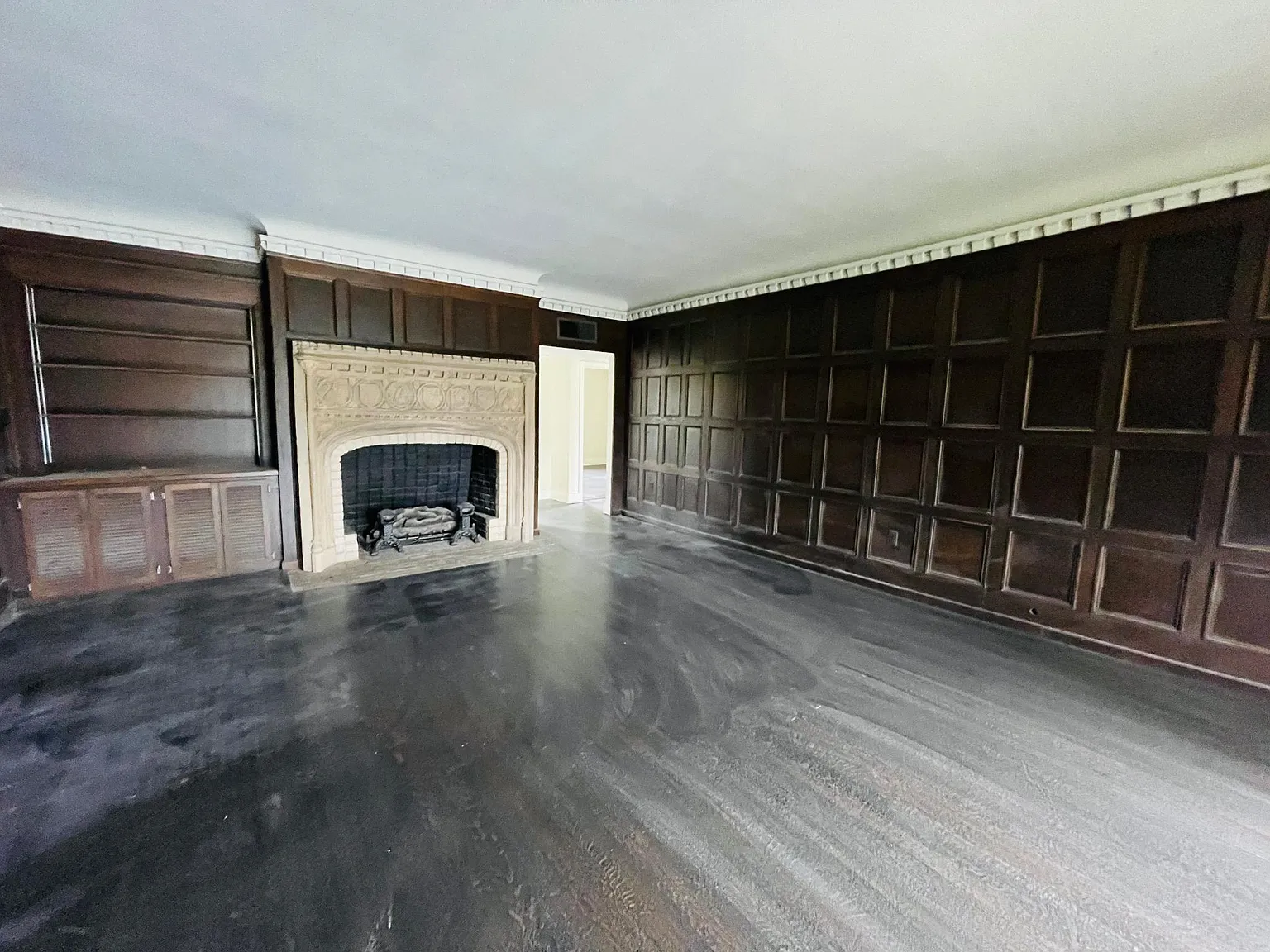 2 bed, 1000 sqft, $2,000 — Photo 2
