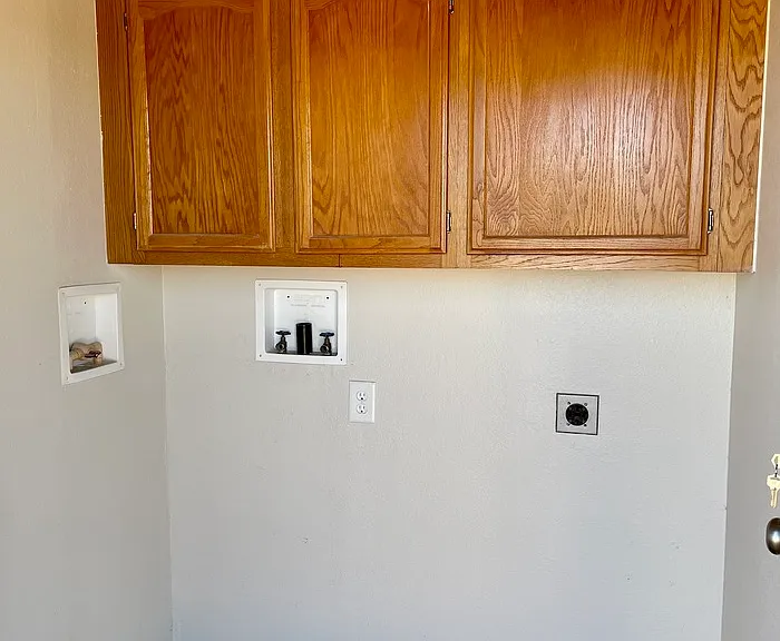 17447 S Wilmot Rd — Photo 6