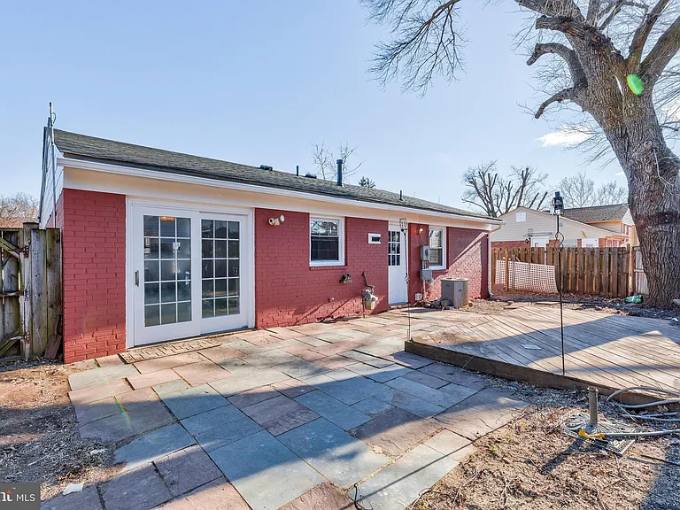4114 Lees Corner Rd — Photo 23