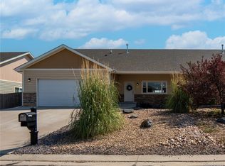 1050 Viewridge Road, Bennett, CO 80102