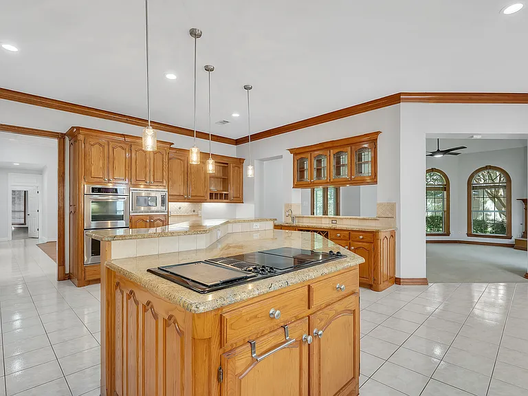 360 Highland Oaks Cir — Photo 12