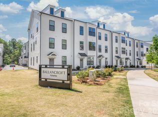 15309 Ballancroft Pkwy, Charlotte, NC 28277