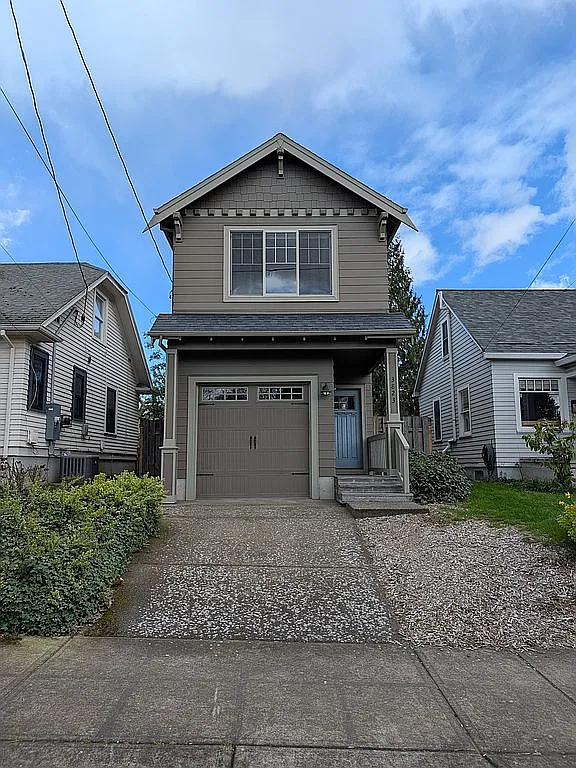 3823 NE 72nd Ave photo 1