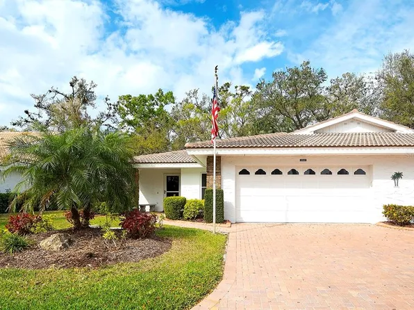 5642 Garden Lakes Dr, Bradenton, FL 34203