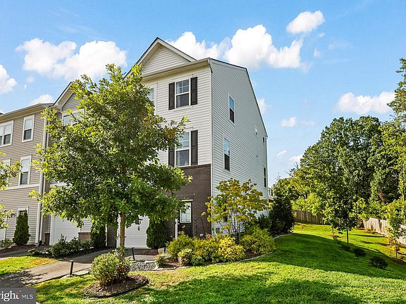 3rd image of 200 Barnwell Dr