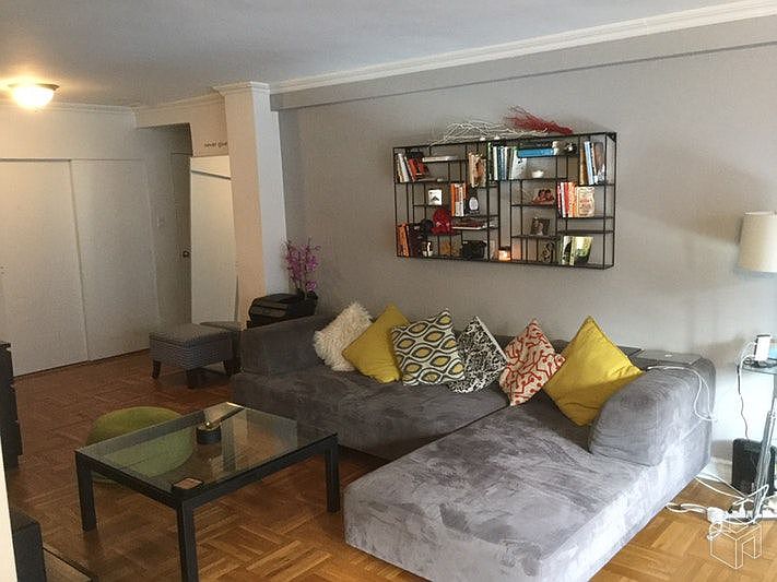 1st image of 347 E 53rd St APT 4A