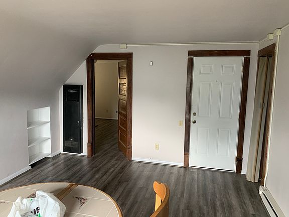2nd image of 405 W Hill St APT 6