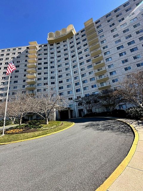 1st image of 1111 University Blvd W #11164442