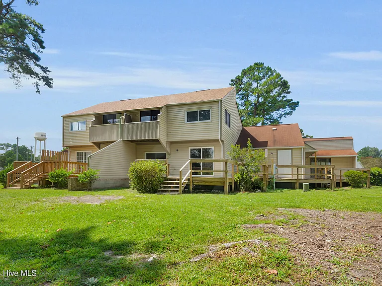 125 Pirates Rd #7 — Photo 17