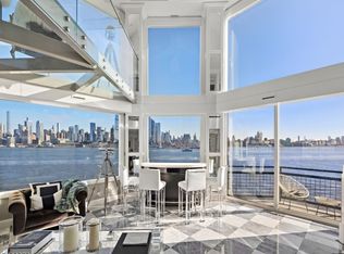 600 Harbor Blvd. #1079, Weehawken, NJ