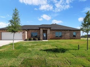 26 Buckston Dr, Canyon, TX 79015