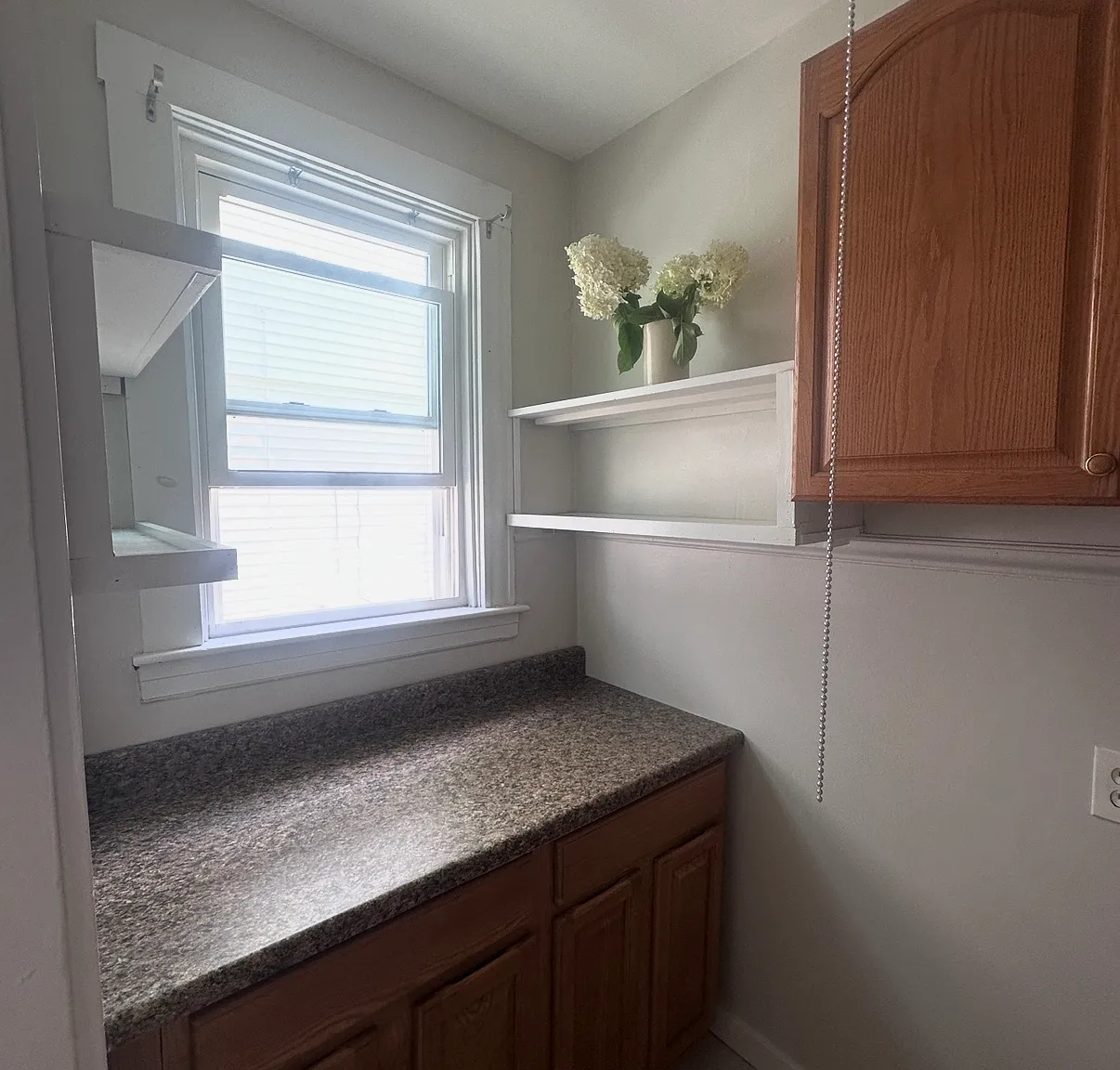 2 bed, 1500 sqft, $2,000 — Photo 2