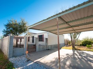 110 Kens Way, Zapata, TX 78076