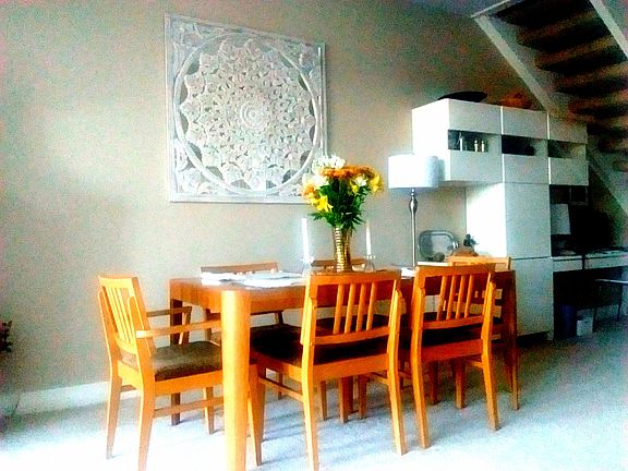 nice dining for 6