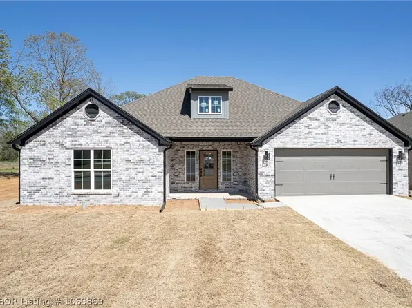 8523 Broadley Dr, Fort Smith, AR 72916
