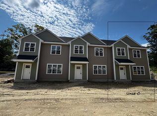 25 Johnson St #C, Taunton, MA 02780